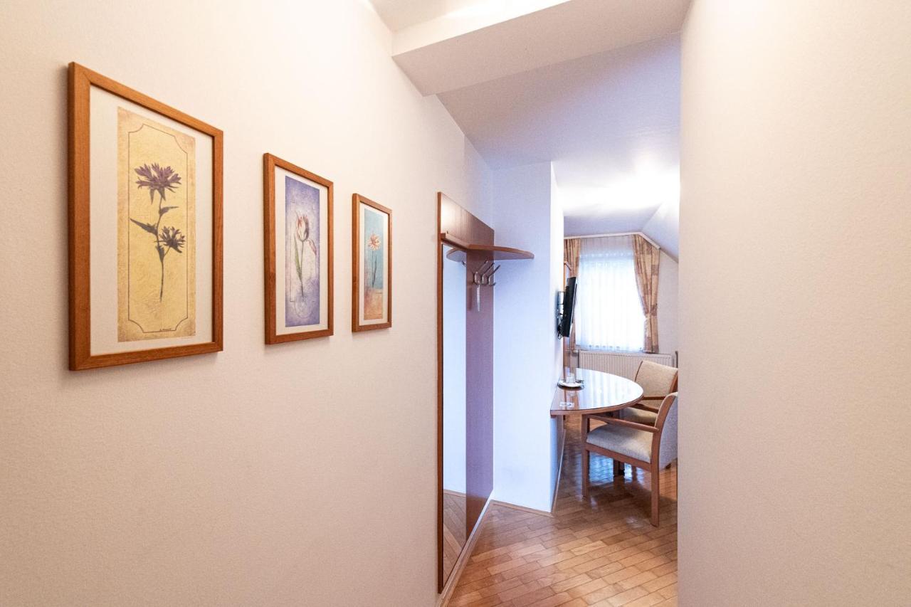 Apartmaji In Sobe Ramar Straza Dış mekan fotoğraf