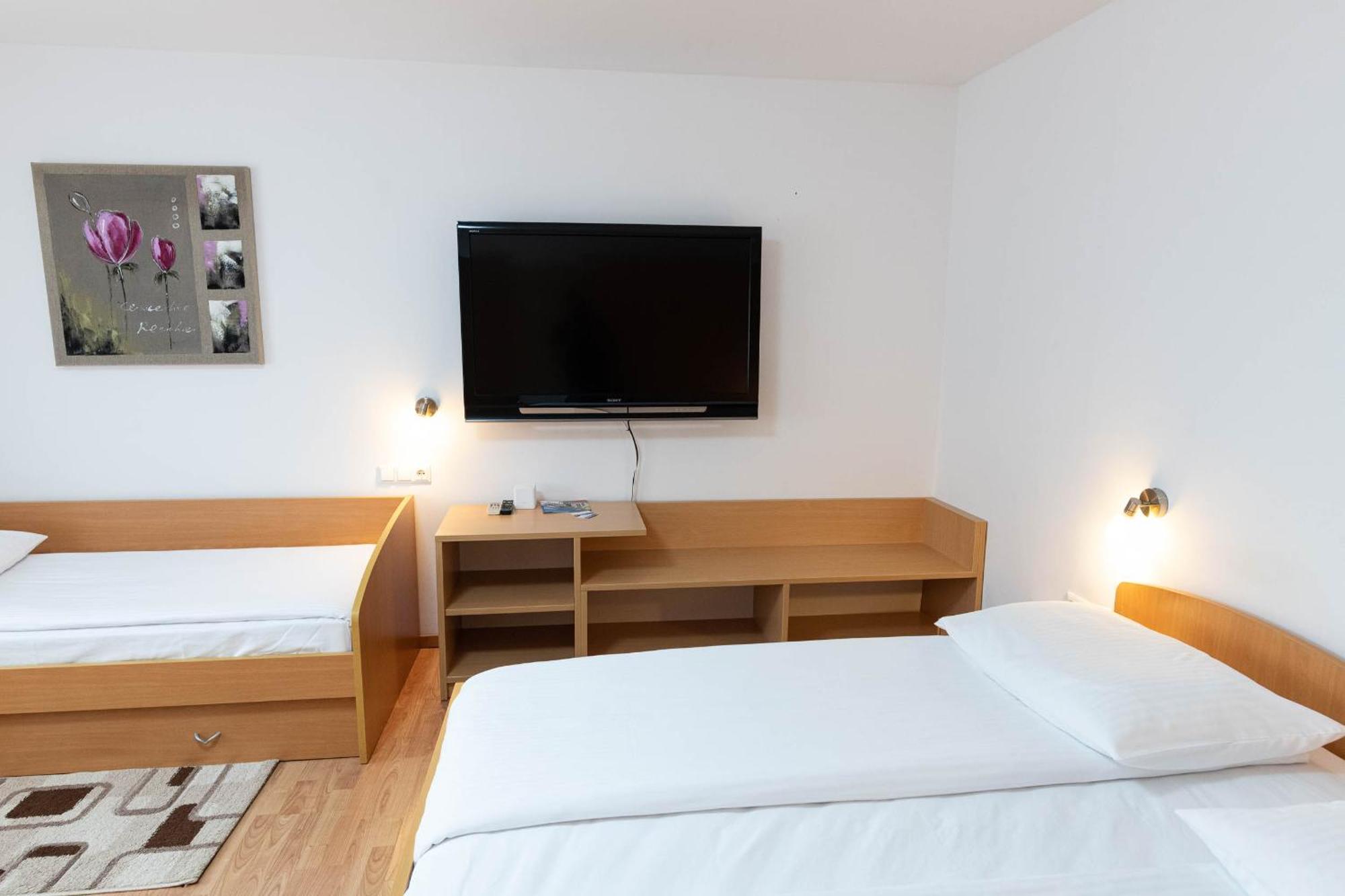 Apartmaji In Sobe Ramar Straza Dış mekan fotoğraf