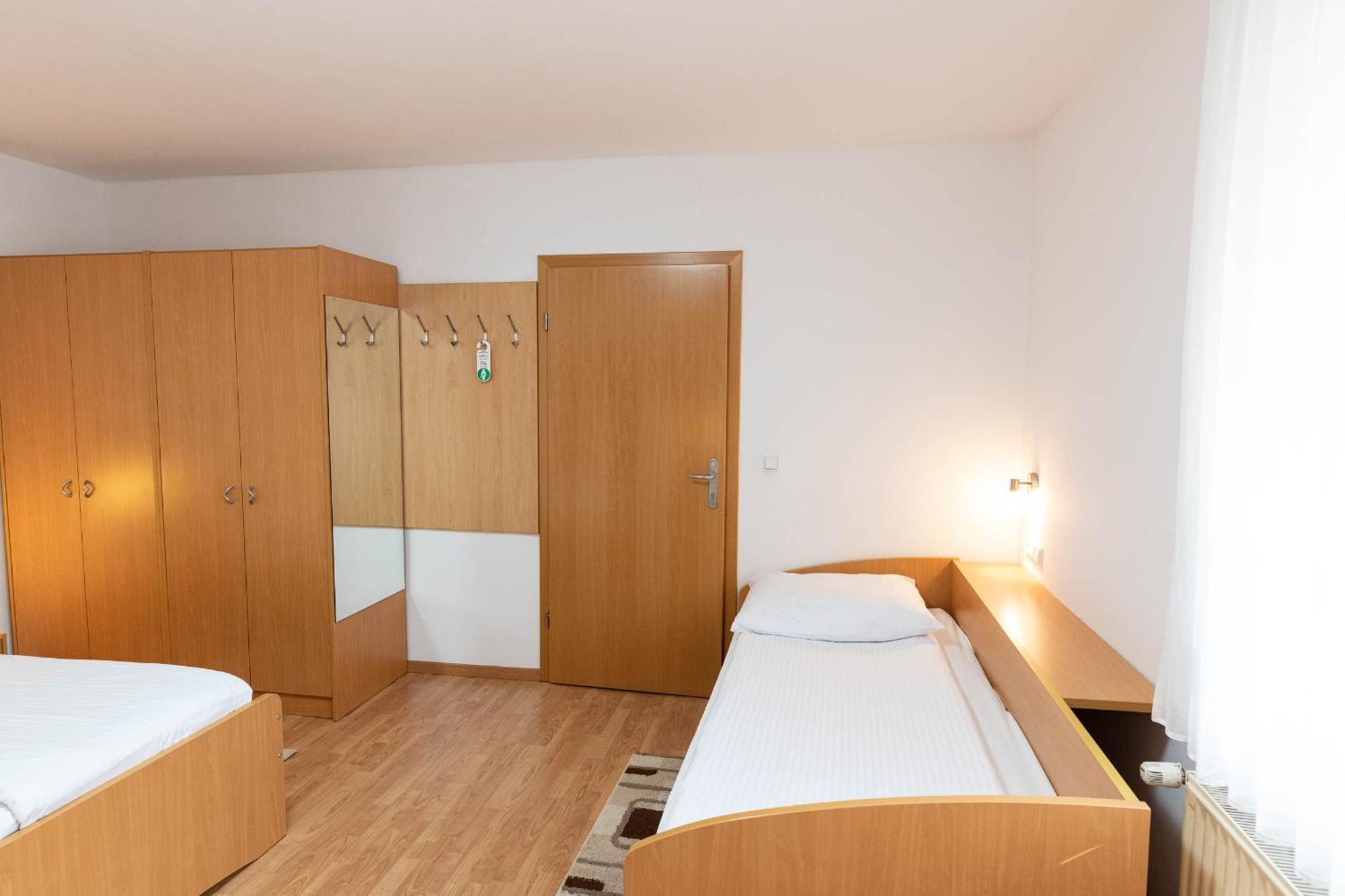 Apartmaji In Sobe Ramar Otel Straza Dış mekan fotoğraf