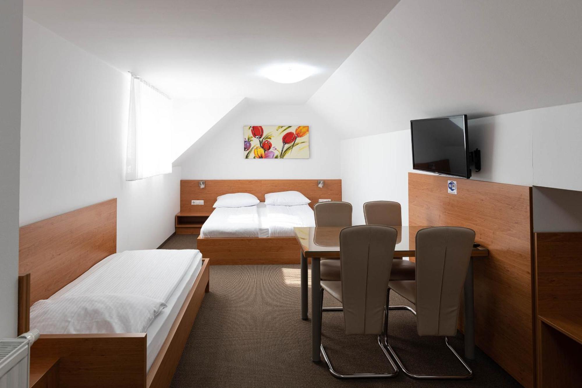 Apartmaji In Sobe Ramar Straza Dış mekan fotoğraf