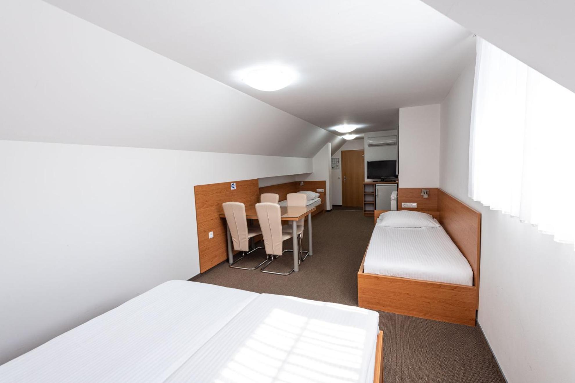 Apartmaji In Sobe Ramar Straza Dış mekan fotoğraf