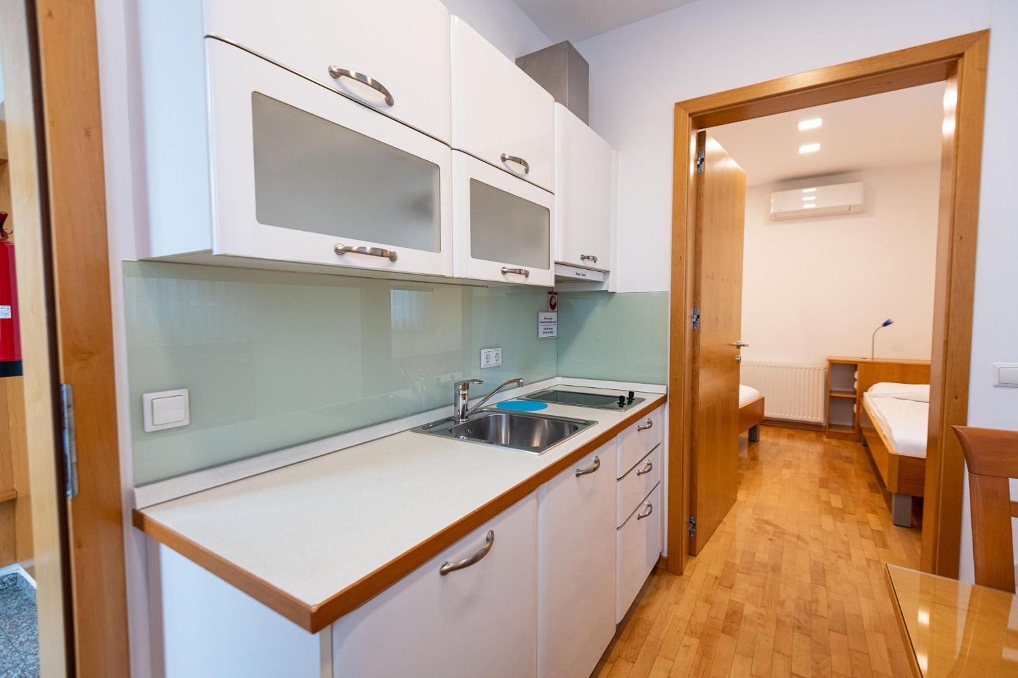 Apartmaji In Sobe Ramar Otel Straza Dış mekan fotoğraf